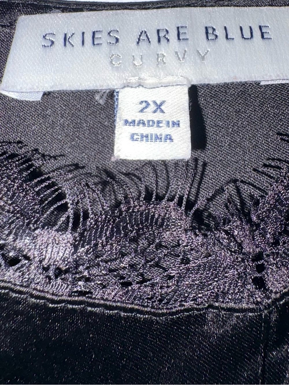 NWOT- Skies Are Blue Curvy Black Lace-Trim Women's Slip - 2X